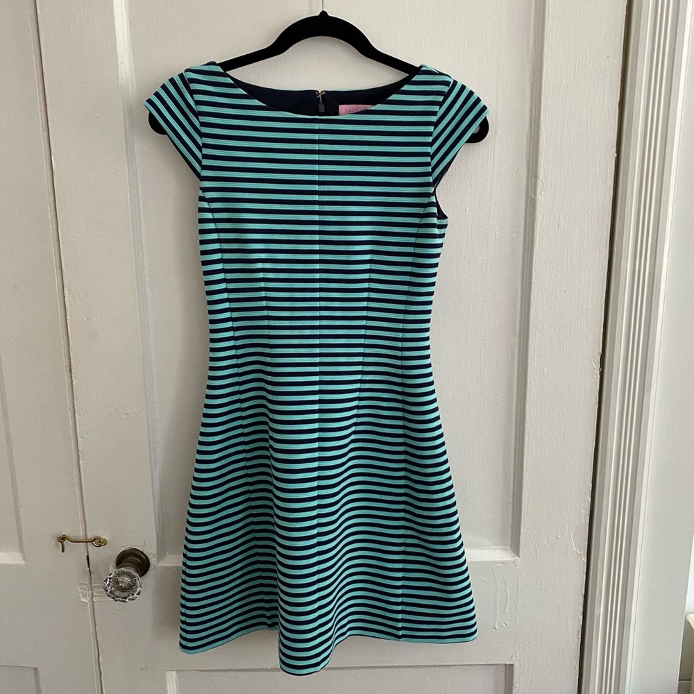 Lilly Pulitzer Skater Dress - Picture 4 of 10